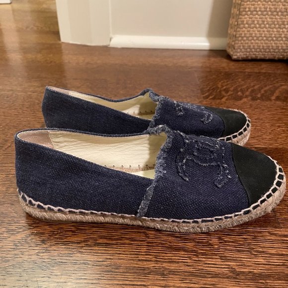 Chanel Espadrille, Denim and Black - Picture 3 of 5